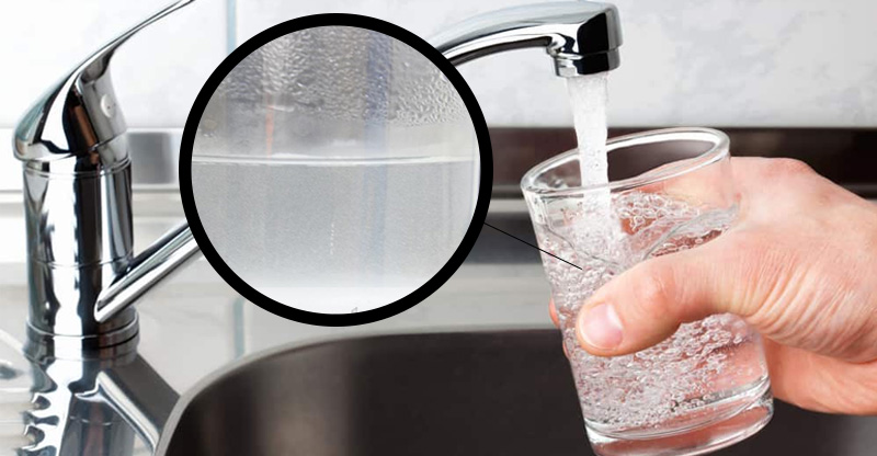 Tại sao máy lọc nước có váng trắng